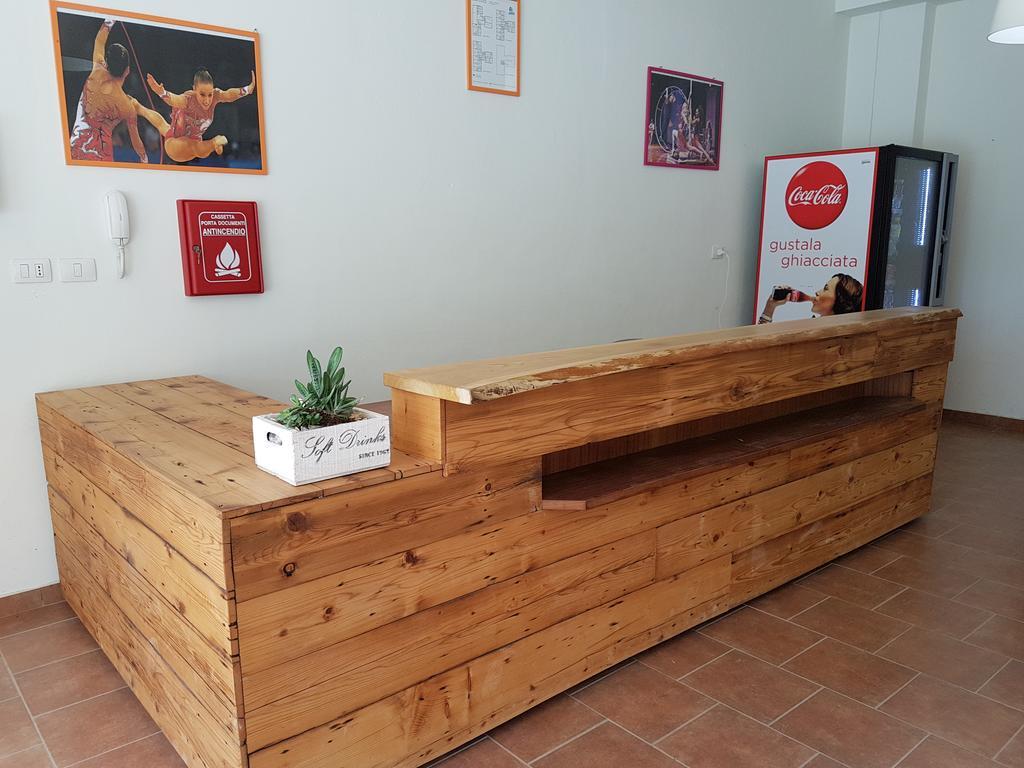 Villaggio Accademia Cesenatico Buitenkant foto