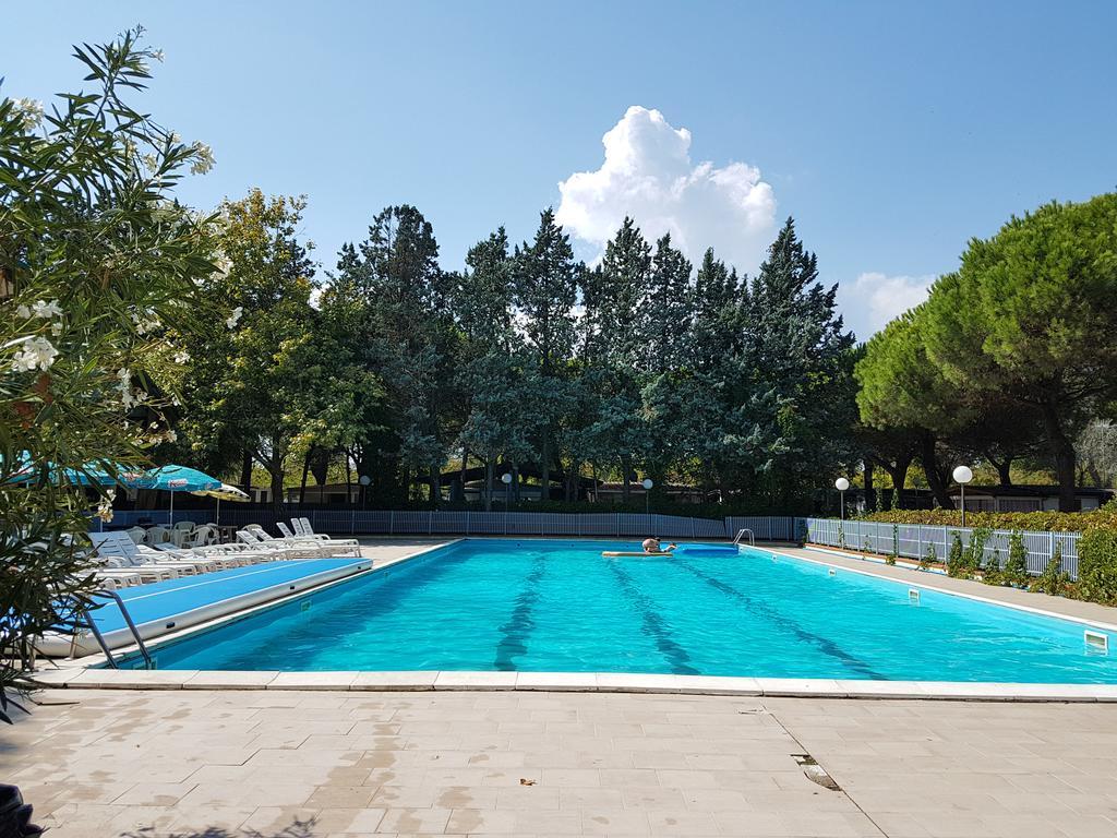 Villaggio Accademia Cesenatico Buitenkant foto